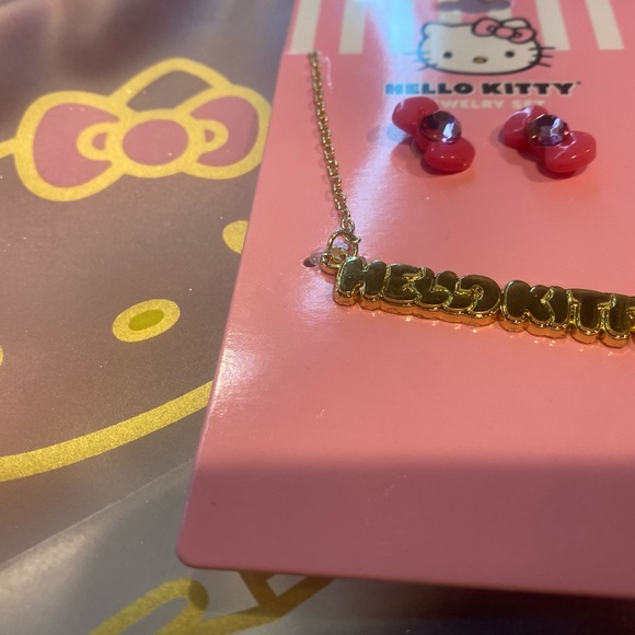 Sanrio Hello Kitty necklace and earrings set. - Picture 6 of 12